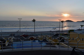 Departamento en Torre Miramar, Malecón de Mazatlán